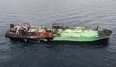 Λιβύη: Ρυμουλκεί το Arctic Metagaz – Το ημιβυθισμένο ρωσικό πλοίο μεταφοράς LNG – Ο κίνδυνος για το περιβάλλον