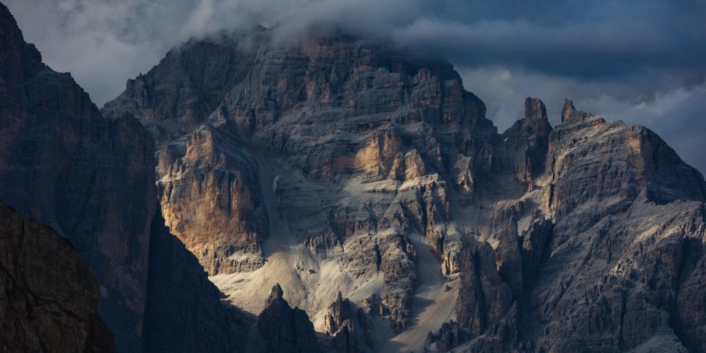 Ελβετικές Άλπεις: Ανακαλύφθηκε ρωμαϊκό στρατόπεδο 2.000 ετών (φώτο)