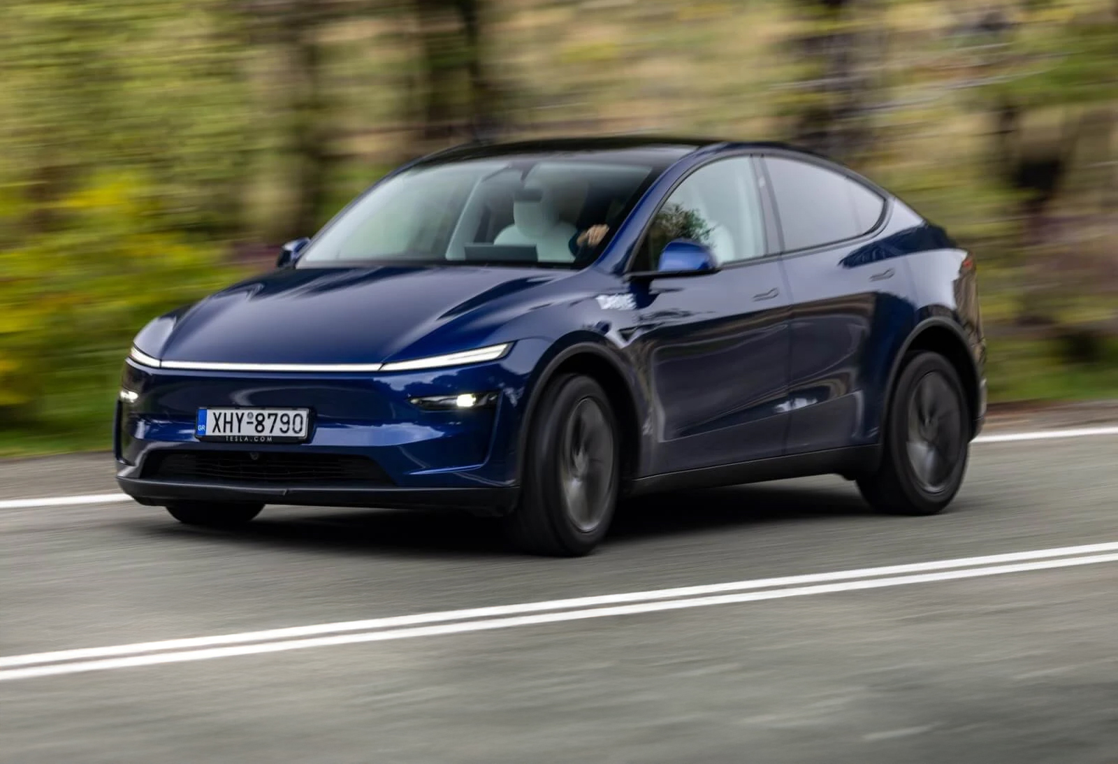 Φεβρουάριος: 23,3% κάτω η βενζίνη, άνοδος για τα ηλεκτρικά