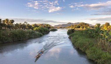 Βρετανία: «Παντρεύτηκε»… ποταμό και δηλώνει ερωτευμένη (με τον ποταμό)