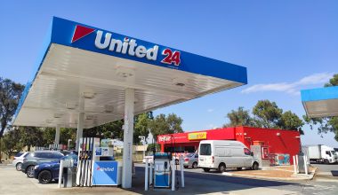 Αυστραλία: Καταρρέει η εφοδιαστική αλυσίδα! – «Στέγνωσαν» τα πρατήρια – Ακινητοποιημένα τα φορτηγά