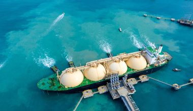 Πρωτόγνωρο περιστατικό: Κυκλώνας «χτύπησε» μονάδα της Chevron στην Αυστραλία – Διεκόπη η λειτουργία του