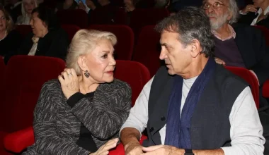 «Σ’ ευχαριστώ για όλα μάνα…»: O Γ.Νταλάρας αποχαιρετά τη Μαρινέλλα