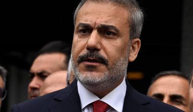 Μουσουλμανική διάσκεψη Πακιστάν, Τουρκίας, Αιγύπτου και Σαουδικής Αραβίας για τον πόλεμο στον Κολπο