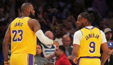 Ιστορική στιγμή στο ΝΒΑ: Ο Λεμπρόν Τζέιμς έγινε ο πρώτος που έδωσε την ασίστ «πατέρα σε γιο» (βίντεο)