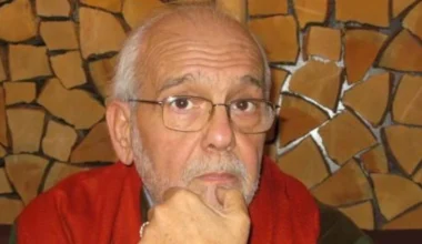 Έφυγε από τη ζωή σε ηλικία 80 ετών ο δημοσιογράφος Θάνος Οικονομόπουλος