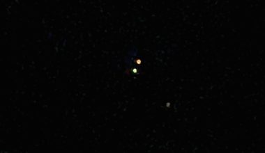 Ανεξήγητο φαινόμενο στον ουρανό του Ελσίνκι: Φωτεινά αντικείμενα πετάξαν χαμηλά πάνω από σπίτια