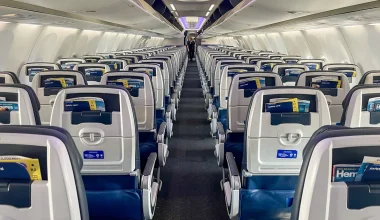 Με αυτή την αεροπορική εταιρεία θα μπορείς να κλείσεις ολόκληρη σειρά θέσεων και να την κάνεις κρεβάτι