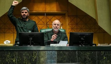 Πρόεδρος ιρανικού κοινοβουλίου: «Οι δυνάμεις μας περιμένουν την αμερικανική χερσαία εισβολή»