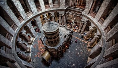 Ιερουσαλήμ: Aπαγορεύτηκε η είσοδος των καθολικών θρησκευτικών ηγετών στον Πανάγιο Τάφο την Κυριακή των Βαΐων