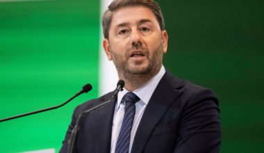 Ν.Ανδρουλάκης: «Η Μαρινέλλα υπήρξε από τις σπουδαιότερες φωνές στην ιστορία του ελληνικού τραγουδιού»