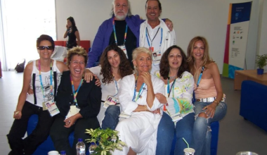 Οι «άγνωστες» φωτογραφίες της Μαρινέλλας από τις πρόβες για την τελετή λήξης των Ολυμπιακών Αγώνων της Αθήνας