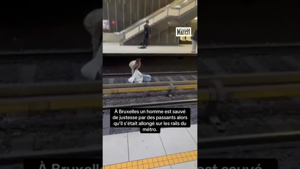 Τρόμος στο μετρό των Βρυξελλών: Άνδρας ξάπλωσε στις ράγες – Τον έσωσαν τελευταία στιγμή (βίντεο)