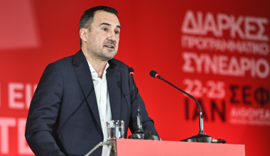 «Τρικυμία» στη Νέα Αριστερά: Οριστικό το διαζύγιο με τον Α.Χαρίτση – Σκληρή γλώσσα κατά του Α.Τσίπρα