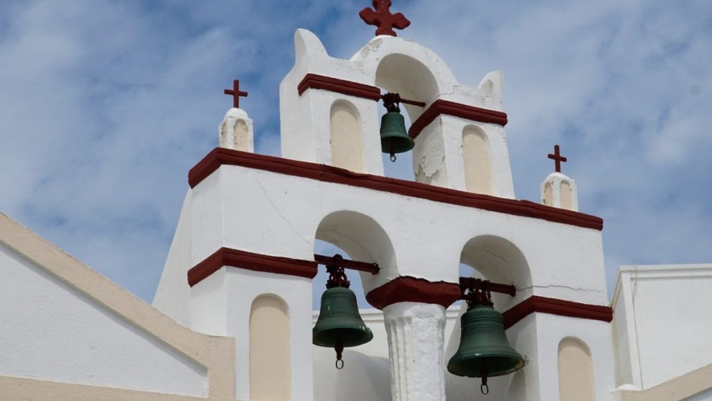 Γιατί χτυπούν οι καμπάνες διαφορετικά – Το μήνυμα που μεταφέρει κάθε ήχος