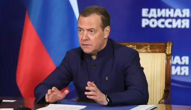 Ν.Μεντβέντεφ: «Αναπόφευκτος ο πυρηνικός πόλεμος μεταξύ Ιράν και Ισραήλ»