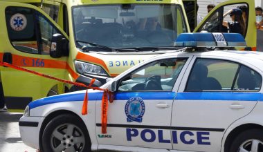 Άγριο έγκλημα στη Θεσσαλονίκη: 59χρονη βρέθηκε νεκρή στο κρεβάτι του σπιτιού της