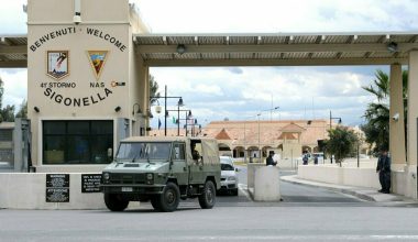 Η Ιταλία αρνήθηκε σε αμερικανικό στρατιωτικό αεροσκάφος να προσγειωθεί σε βάση στη Σικελία