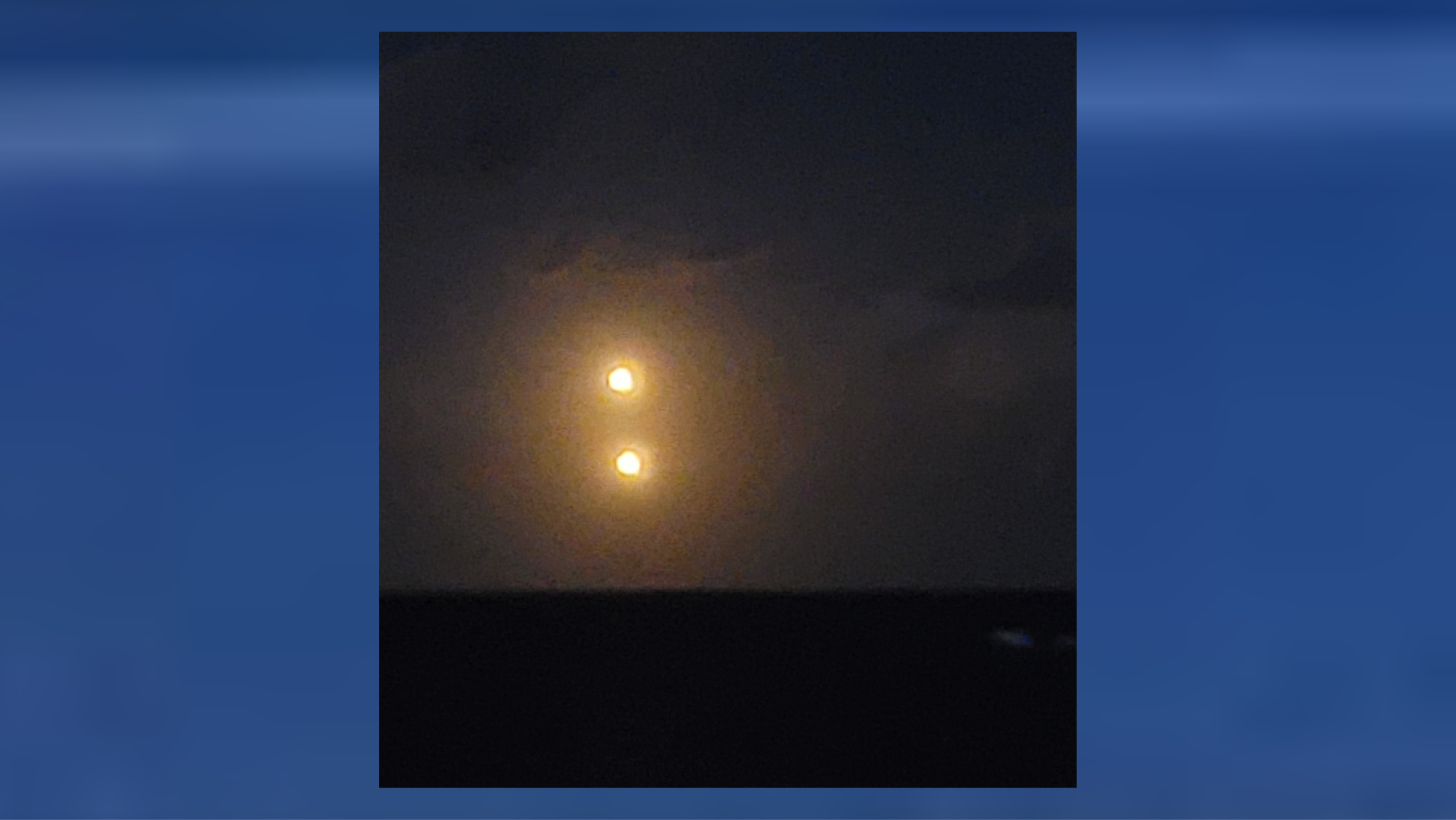 Βίντεο: 20 «μπάλες φωτιάς» πετούν πάνω από το Ελσίνκι!