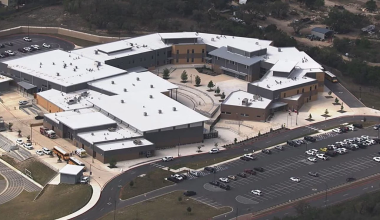 ΗΠΑ: 15χρονος μαθητής πυροβόλησε καθηγήτρια Λυκείου στο Τέξας και μετά αυτοκτόνησε (βίντεο)