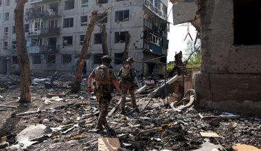 Υπερβόμβα 3.000 κιλών χάλασε τα σχέδια Ουκρανών στην Κονσταντινόβκα: Τους αφάνισε σε λίγα δευτερόλεπτα (βίντεο)