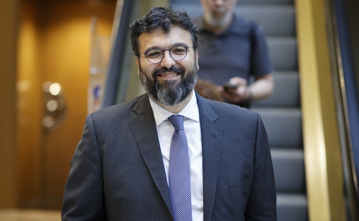 Ο Γ.Βασιλειάδης ζητά να αυτοδιαλυθούν ΣΥΡΙΖΑ και Νέα Αριστερά – Οργισμένες αντιδράσεις απο στελέχη