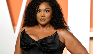 Lizzo: Αυτός είναι ο λόγος που περίμενε μέχρι τα 30 για να κάνει σεξ – «Απαίσιο» το πρώτο φιλί