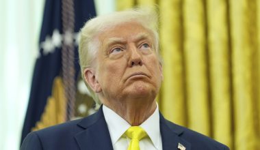 ΗΠΑ: Το Ανώτατο Δικαστήριο εξετάζει διάταγμα για την ιθαγένεια – Παρών και ο Ντ.Τραμπ