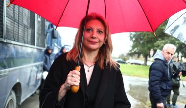 Μ.Καρυστιανού: «Δεν μπορεί να γίνει η δίκη αν δεν είμαστε οι συγγενείς μέσα στη αίθουσα»