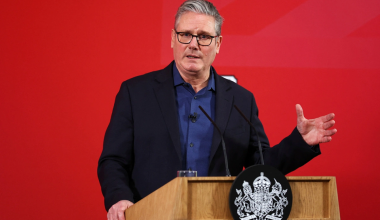 Κ.Στάρμερ: «Η Βρετανία δεν πρόκειται να παρασυρθεί στον πόλεμο μεταξύ ΗΠΑ, Ισραήλ και Ιράν»