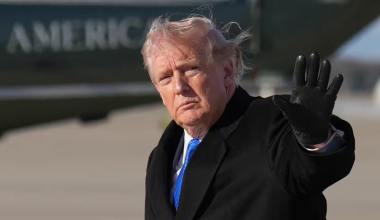 Κ.Λέβιτ: «Ο Ν.Τραμπ θα απευθύνει διάγγελμα στους Αμερικανούς για τον πόλεμο στο Ιράν»