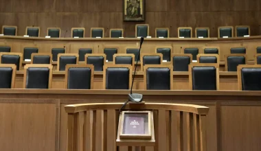 Θεσσαλονίκη: Ένοχος κρίθηκε δάσκαλος για την αποστολή μηνυμάτων σεξουαλικού περιεχομένου σε μαθήτριες δημοτικού