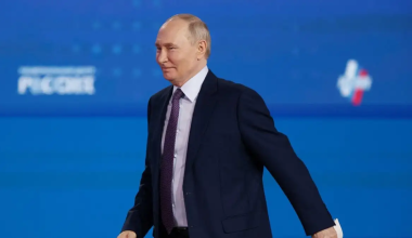 Β.Πούτιν: «Είμαστε έτοιμοι να κάνουμε ό,τι είναι αναγκαίο για την αποκατάσταση της ειρήνης στη Μέση Ανατολή»