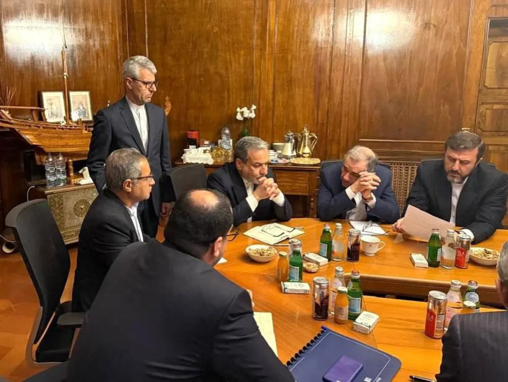 Αδιέξοδο: Το Ιράν απέρριψε και επίσημα οποιαδήποτε διαπραγμάτευση με τις ΗΠΑ