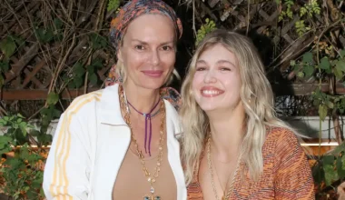 Τα «έσπασε» η Κ.Ανδριολάτου με την Ε.Χριστοπούλου; – Οι δύο κινήσεις της ηθοποιού που το αποδεικνύουν (βίντεο)