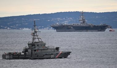 Το αμερικανικό αεροπλανοφόρο USS Gerald R. Ford, απέπλευσε από το λιμάνι του Σπλιτ στην Κροατία