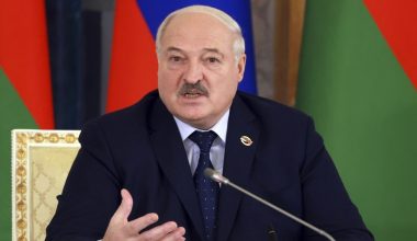 Α.Λουκασένκο: «Δεν μπορεί να υπάρξει περίοδος ειρήνης – Προετοιμαζόμαστε για πόλεμο» (βίντεο)