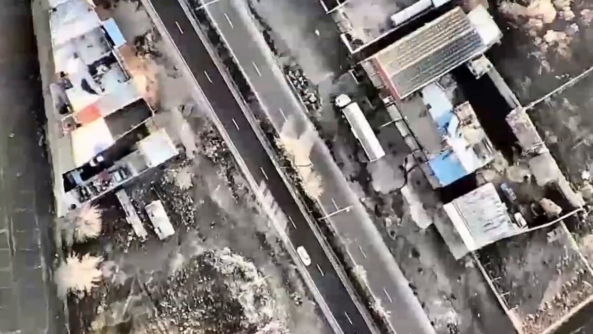 Βίντεο: Η στιγμή που το Ισραήλ ανατινάζει φορτηγό εκτοξευτή βαλλιστικών πυραύλων στο Ιράν