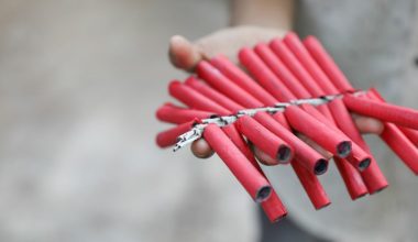 Κατασχέθηκαν 794 κροτίδες στην Αθήνα – Συνελήφθησαν τρεις ανήλικοι