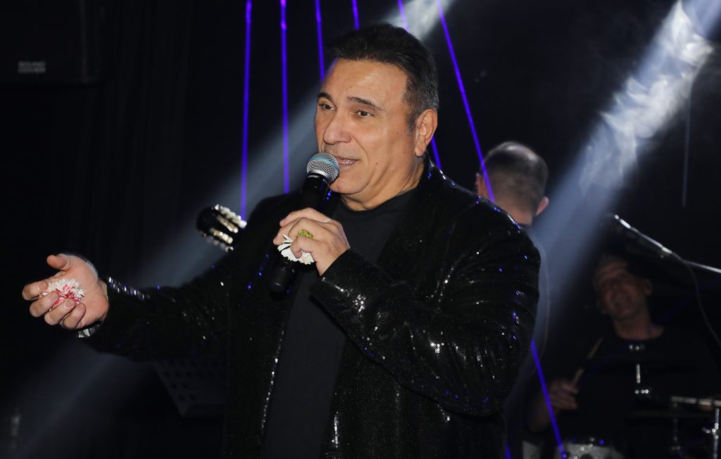 Α.Zαζόπουλος: «Στη φύση ο άντρας κάνει παιδί με τη γυναίκα – Τα γονέας Α και γονέας Β τα βλέπω λίγο κάπως»