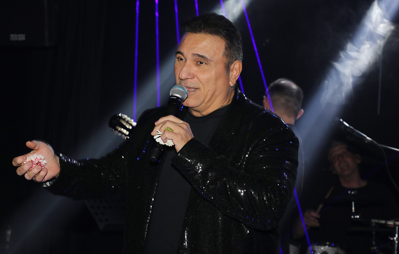 Α.Zαζόπουλος: «Στη φύση ο άντρας κάνει παιδί με τη γυναίκα – Τα γονέας Α και γονέας Β τα βλέπω λίγο κάπως»