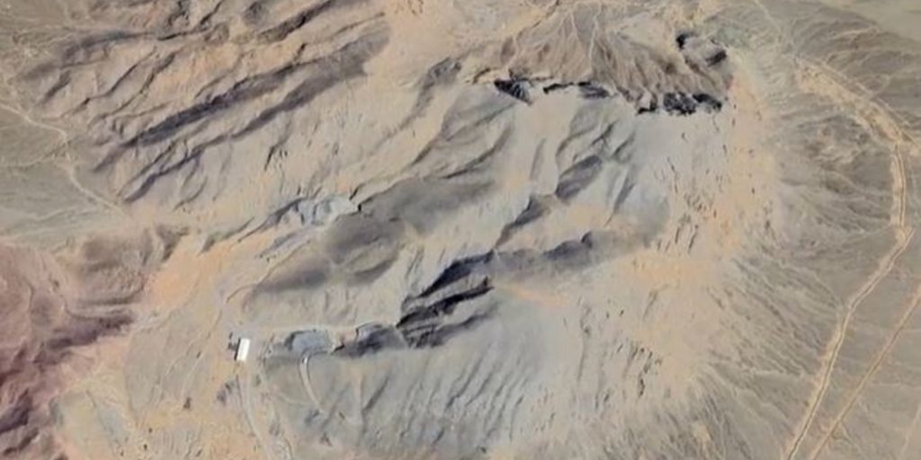 Οι υπόγειες «πόλεις» πυραύλων που έχει κατασκευάσει το Ιράν στα βουνά