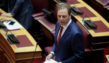 Νέοι διάλογοι καίνε και τον Σπήλιο Λιβανό για τον ΟΠΕΚΕΠΕ: «Κάνε τα μαγικά σου για τον δικό μας – Είναι καλό παιδί»