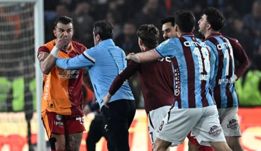 Βίντεο: Εικόνες χάους στην Τουρκία μετά τη λήξη του Τράμπζονσπορ – Γαλατάσαραϊ