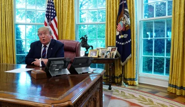 Πάλι «κάνει πίσω» ο Ντ.Τραμπ και ακυρώνει το τελεσίγραφο: «Θα ‘έχουμε συμφωνία με το Ιράν την Δευτέρα»