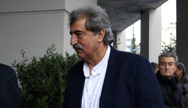 «Αρένα» έγινε η Ολομέλεια της Βουλής – Π.Πολάκης σε Μ.Λαζαρίδη: «Σκασμός Λαζαρίδη – Είσαι εδώ χωρίς πτυχίο»