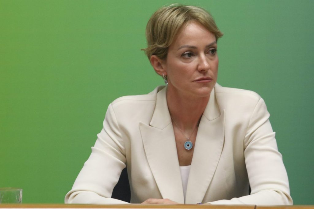 Α.Σδούκου για ΠΑΣΟΚ: «Αν θεωρούν ότι υπάρχει λόγος για εκλογές, ας προχωρήσουν σε πρόταση μομφής»