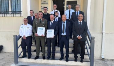 Ελλάδα και Ισραήλ υπέγραψαν συμφωνία για τα συστήματα PULS: Θα αντικαταστήσουν τους MLRS