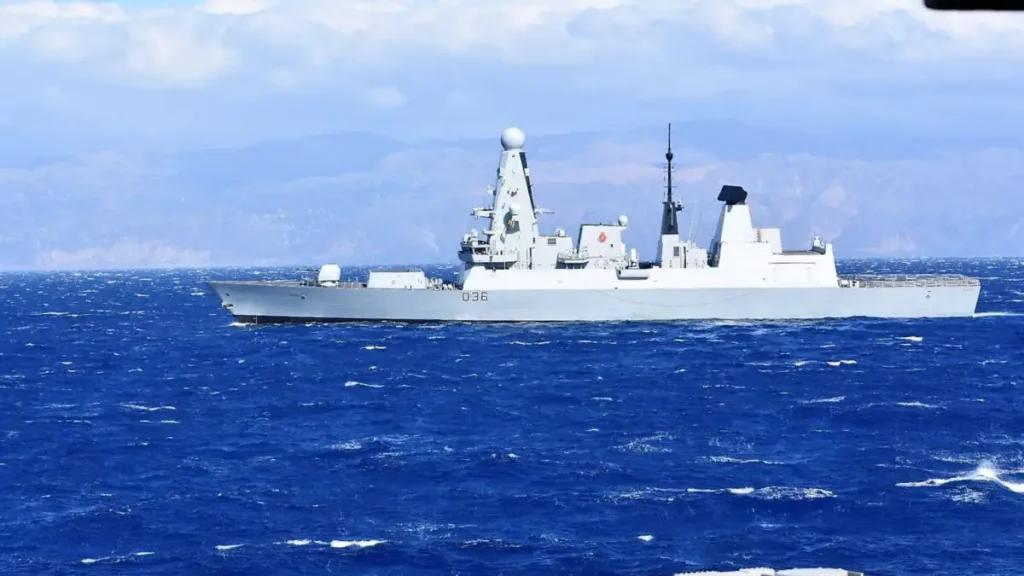 Φρεγάτα «ΕΛΛΗ»: Ξεκίνησε για την Κύπρο – Εφοδιασμένη με το anti-drone σύστημα «ΚΕΝΤΑΥΡΟΣ»