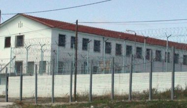 Συνελήφθησαν οι δύο Αλβανοί βαρυποινίτες δραπέτες των φυλακών Κασσαβέτειας